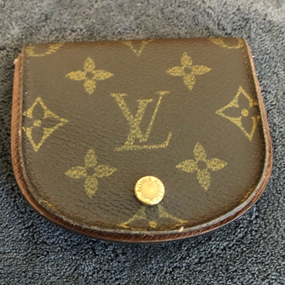GENUINE LOUIS VUITTON Monogram Coin case - Picture 2 of 16